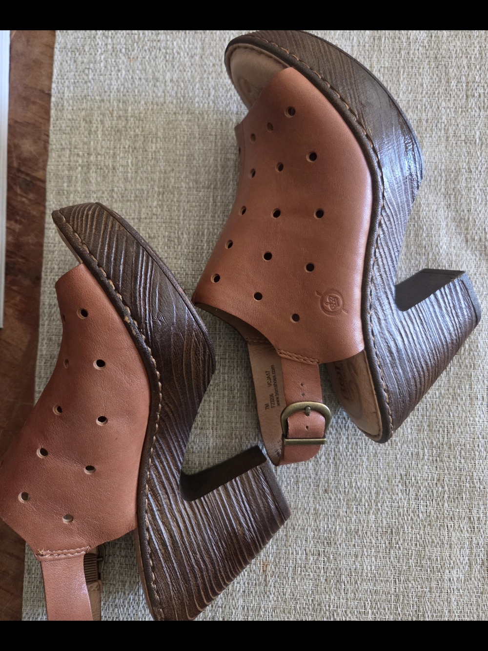 Born Børn Cognac Brown Leather Perforated Slingback Comfort Sandals Women's 7M - Picture 7 of 8